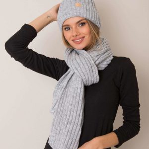 Gray set women's hat and scarf RUE PARIS