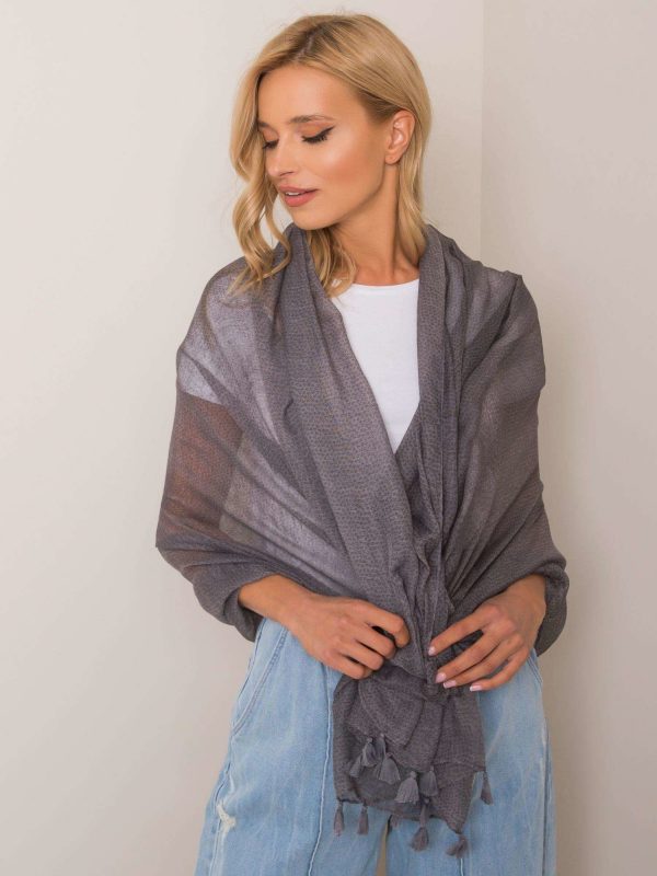 Grey patterned scarf with fringes