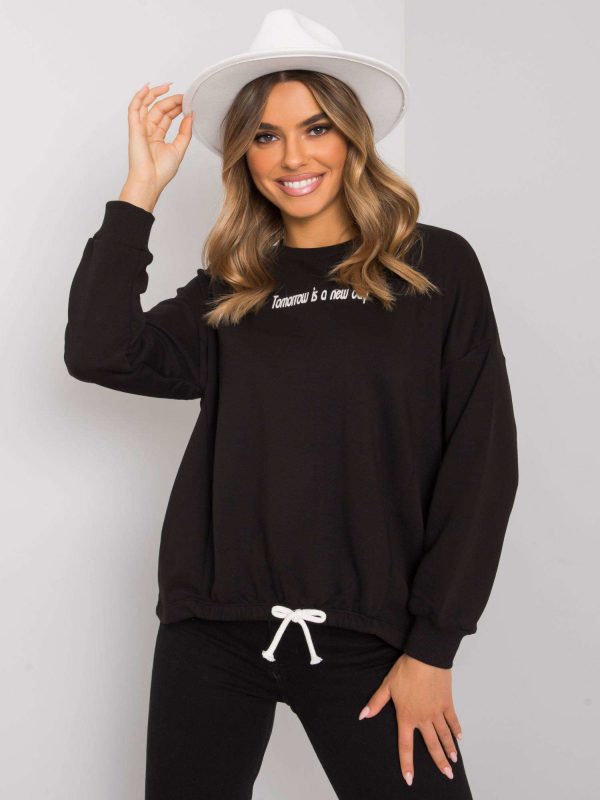 Yanett black sweatshirt