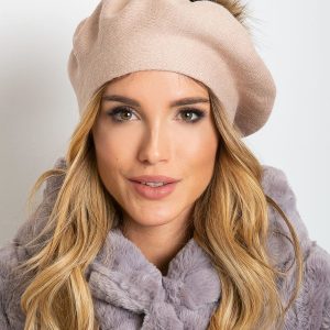 Dirty pink knitted beret with pompom