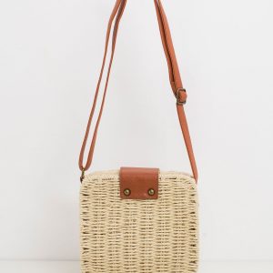 Beige braided handbag