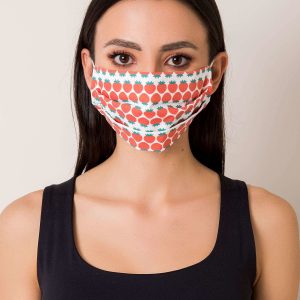 Protective mask in strawberries