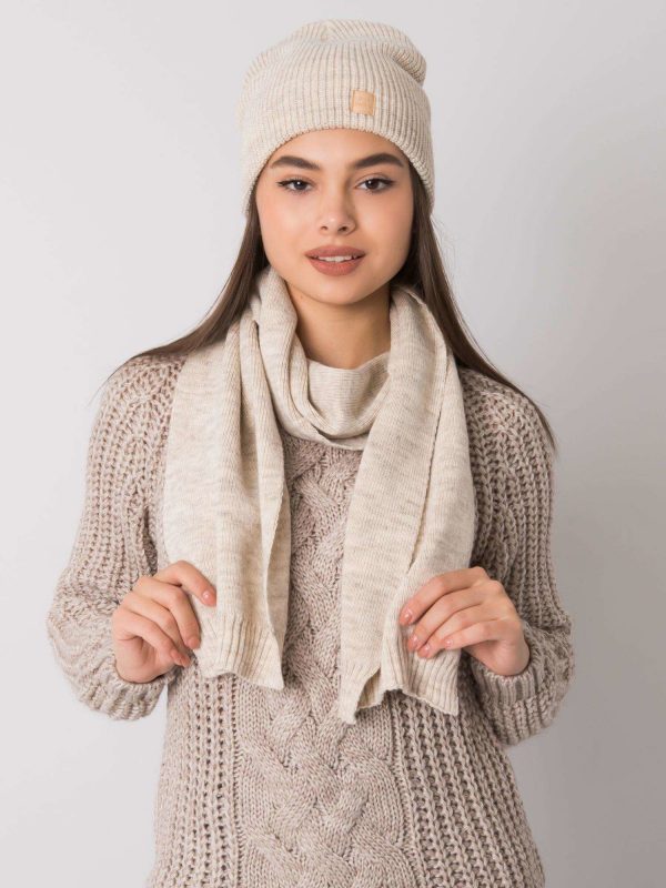 Beige knitted set for winter RUE PARIS