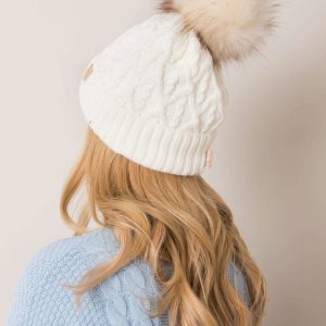 Ecru hat with pompom RUE PARIS