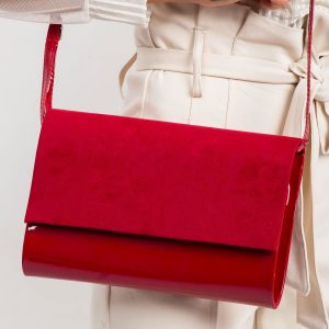 Red oblong clutch