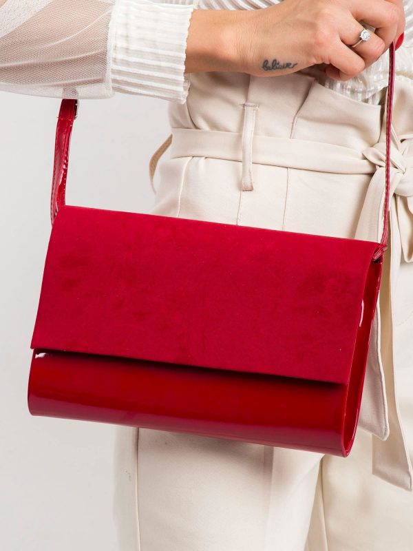 Red oblong clutch