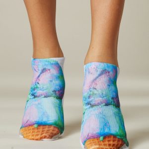 Footer socks with colorful print