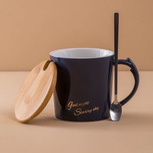 Navy blue mug with print