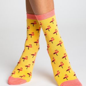 Yellow-peach socks in flamingos