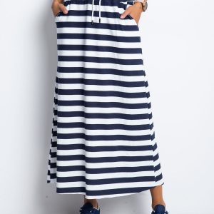 White and navy blue skirt Faultless