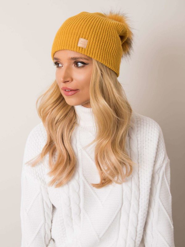 Mustard beanie hat with pompom RUE PARIS