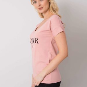 Light pink t-shirt with Emille inscription