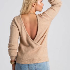 Kelsie's beige plus size sweater