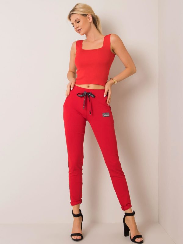 Red pants Blanca