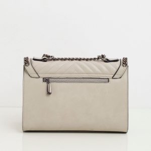 Light grey bag with chain