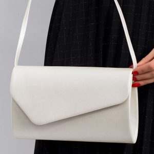 Ecru pearl clutch bag