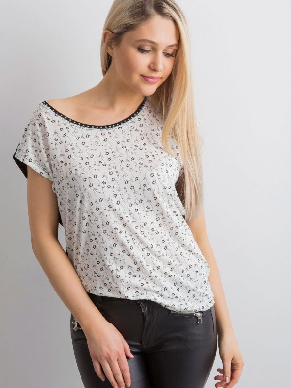 White T-shirt with small floral patterns