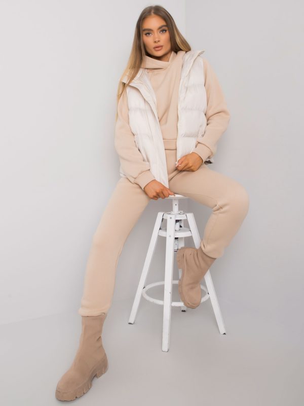 Light beige set with Aysel vest