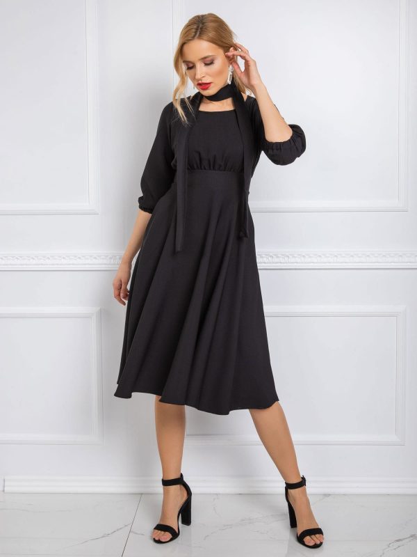 Sandra RUE PARIS black dress