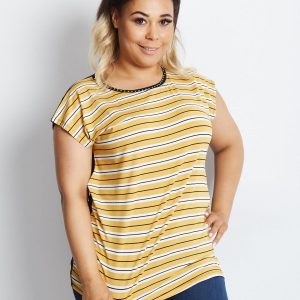 Yellow t-shirt plus size Balanced