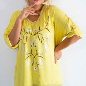 Yellow blouse with print and applique PLUS SIZE