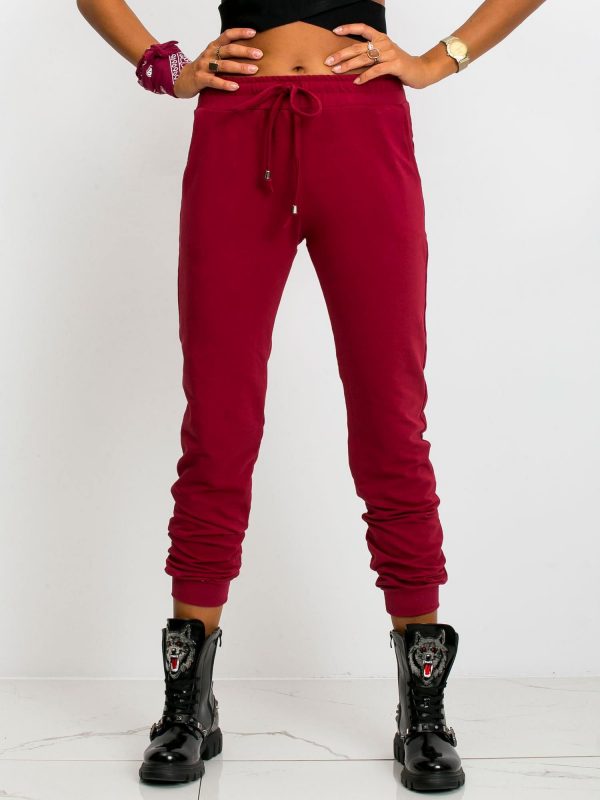 Dark red pants Faster