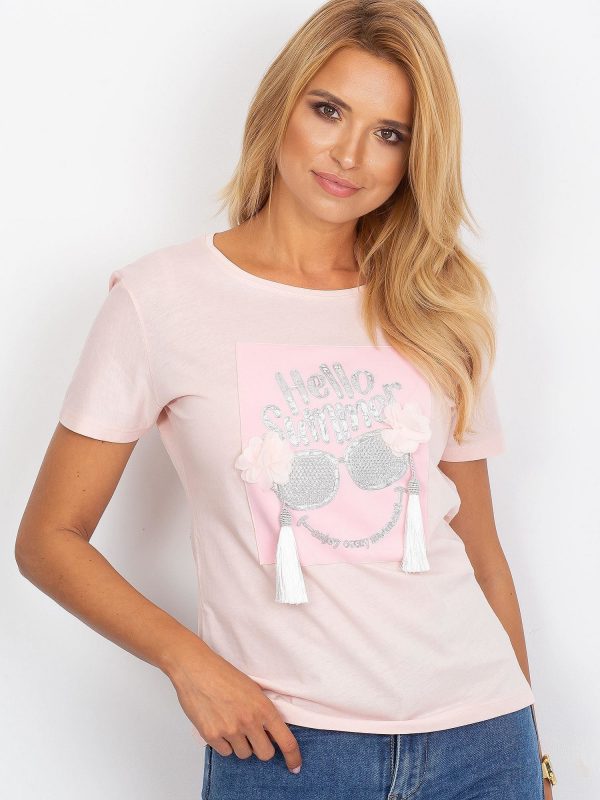 Light pink T-shirt with a Patch