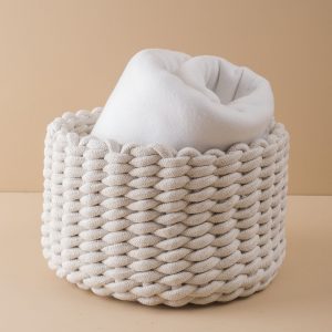 Round ecru braided container