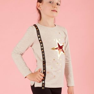 Beige children's blouse with applique