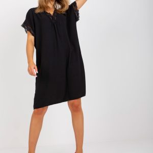 Black dress with oversized cut