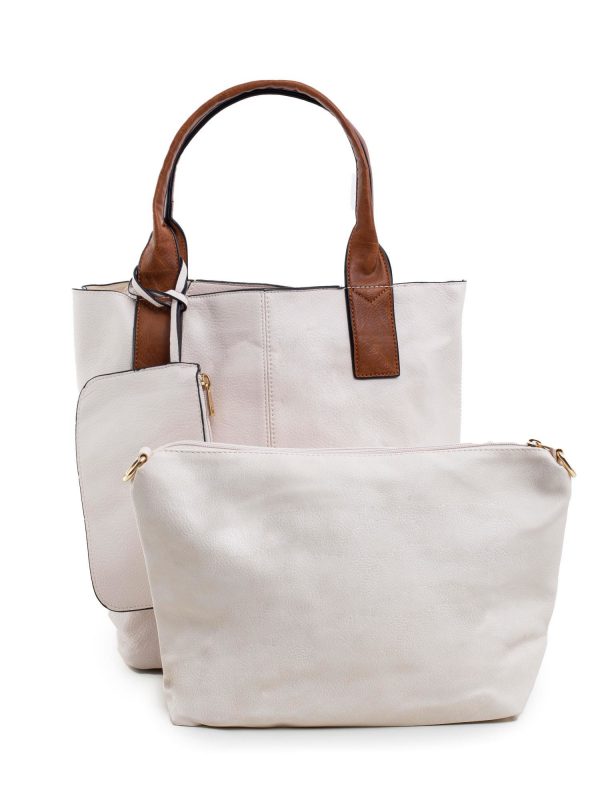 Light beige bag with sachet