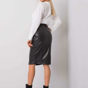 Elissa RUE PARIS black leatherette skirt