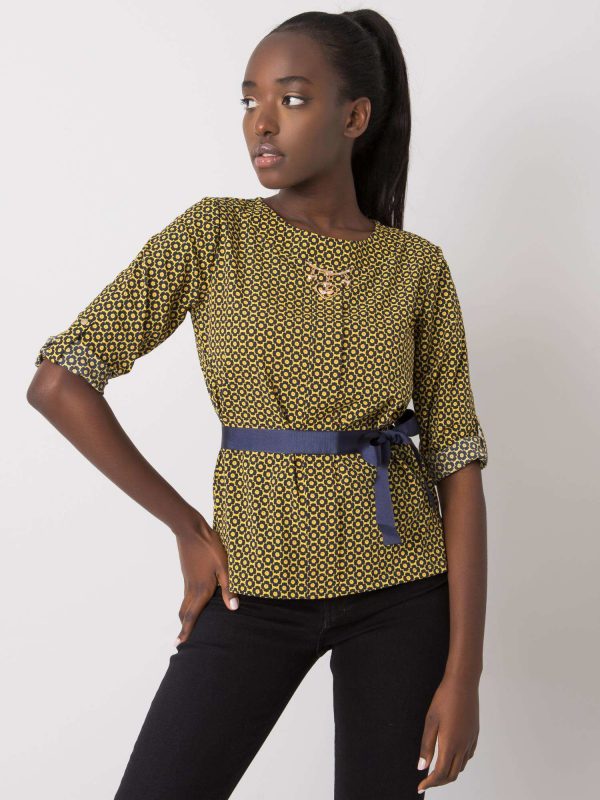 Yellow blouse with Guadelupe belt