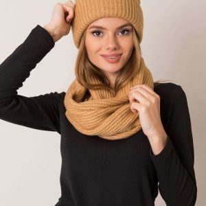 Dark beige hat and scarf set RUE PARIS