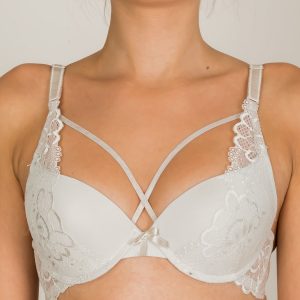 INTIMIDAO Beige Lace Push Up Bra