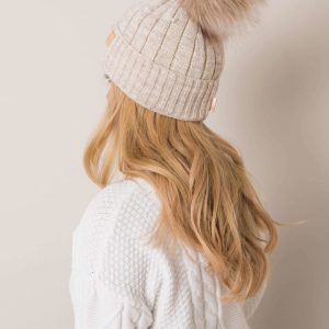 Beige winter hat RUE PARIS