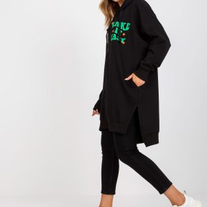 Black and green long sweatshirt with hoodie