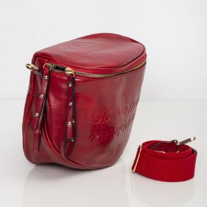 Red purse with zipper