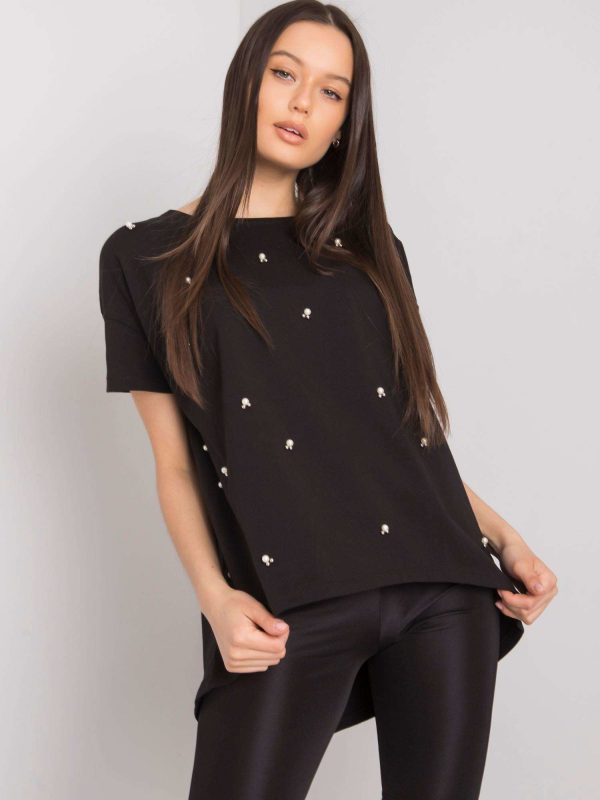 Black blouse with Etty applique