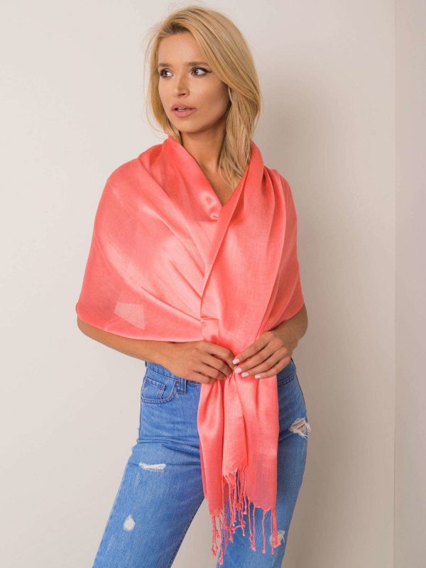 Women's peach scarf with fringes