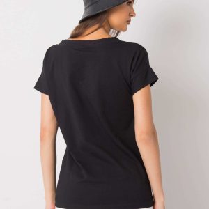 Black t-shirt with inscription Leila