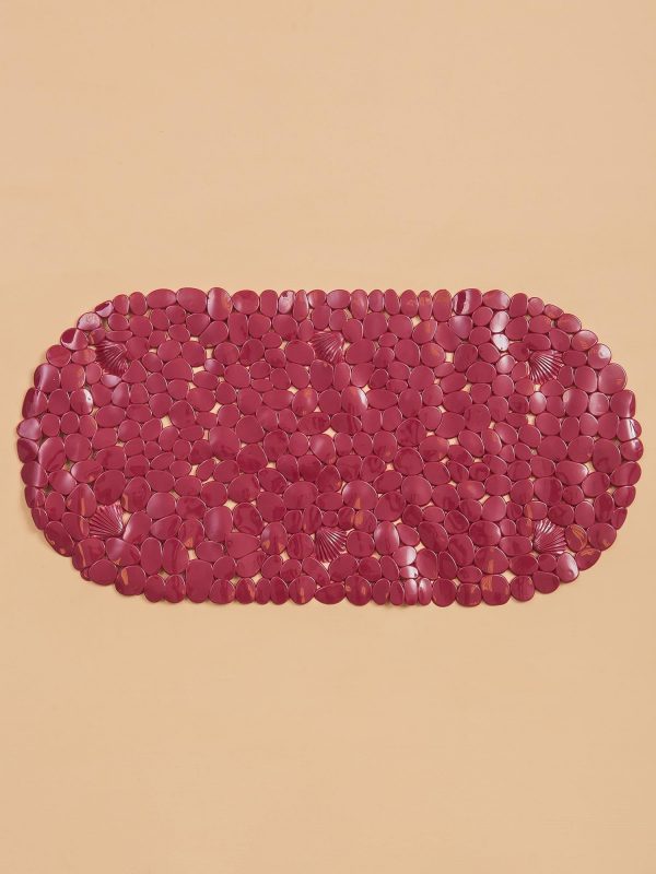 Burgundy bathroom mat