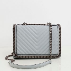 Light blue bag with chain