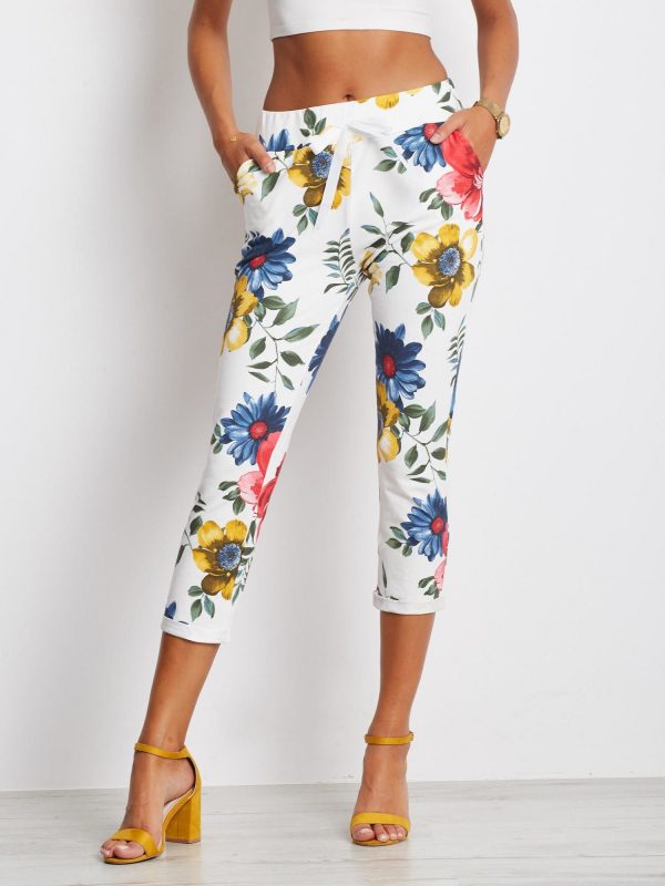 White and blue Roses pants