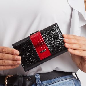 Black and red lacquered wallet