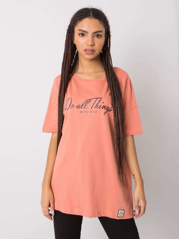 Peach T-shirt with the inscription Layla RUE PARIS