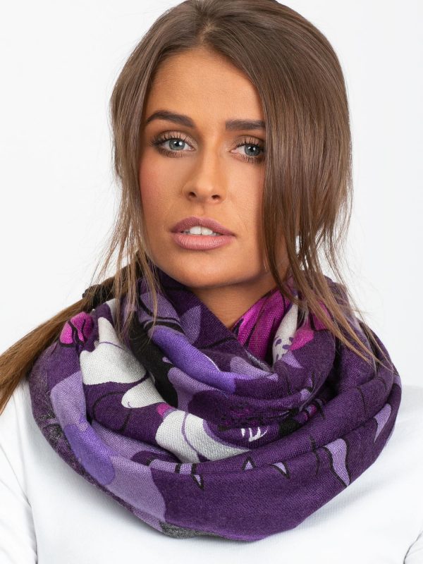 Purple scarf with patterns