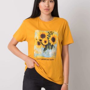 Mustard t-shirt with print by Maurice