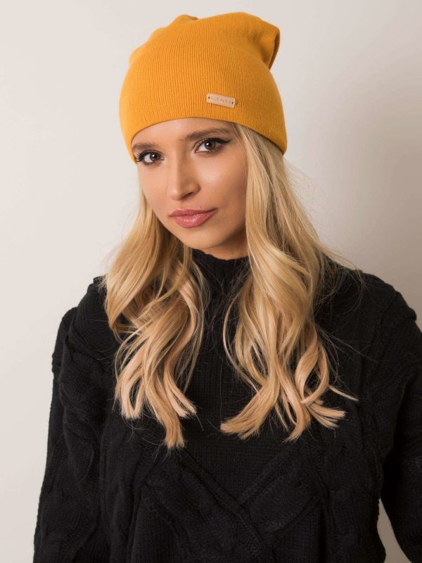 Basic mustard cap RUE PARIS