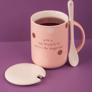 Light pink mug with print